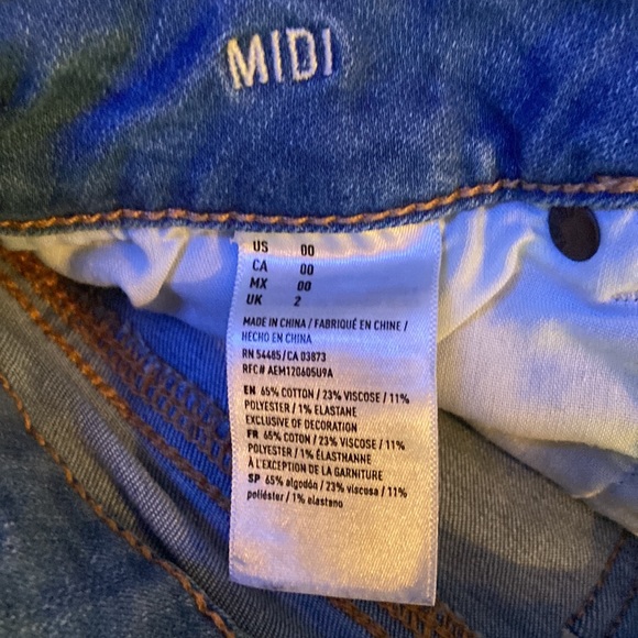 American Eagle Shorts - Picture 3 of 4